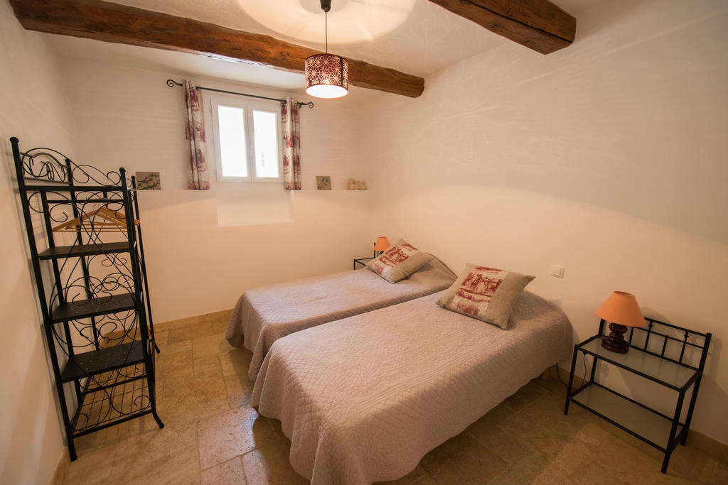 La Treille Et L'Impasse Hotel Ansouis Kamer foto